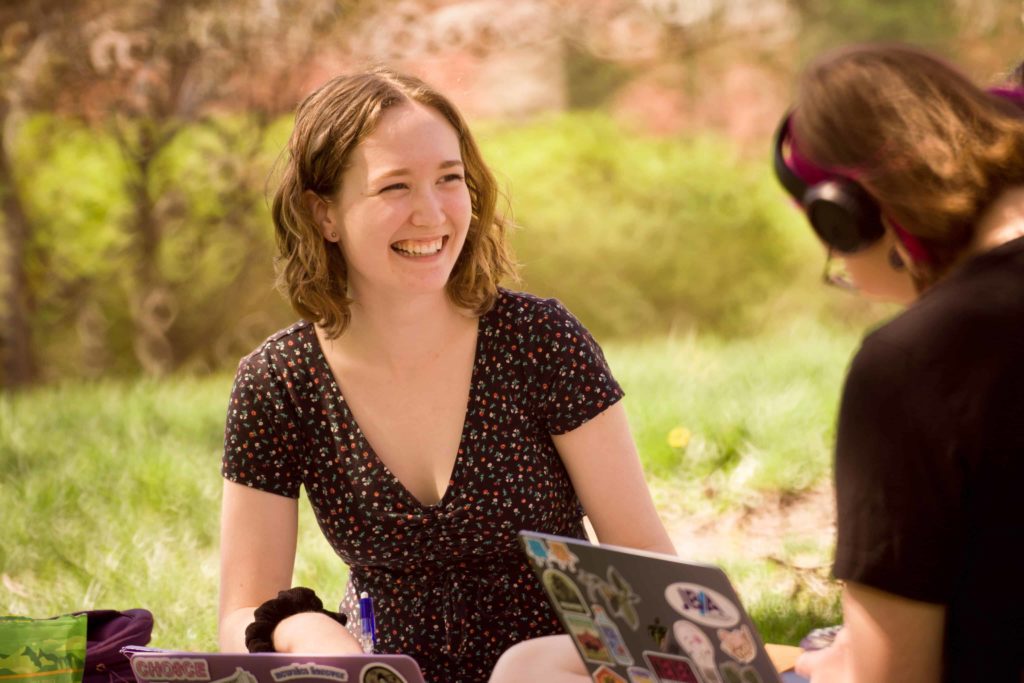 StudentsOutside14April2023-84